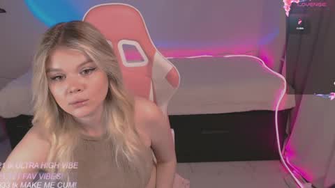 Tiffany online show from April 1, 8:17 pm