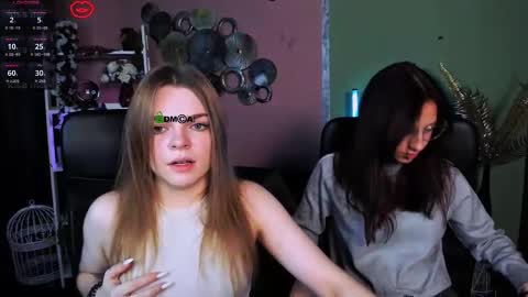 Ronni online show from November 30, 8:13 pm