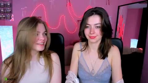 Ronni online show from April 5, 8:41 pm