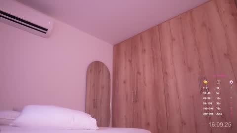 Veronica online show from September 16, 12:57 pm