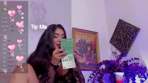 Veronica Gills online show from January 17, 1:13 pm