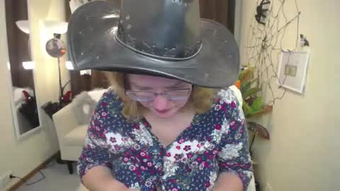 vestawoody online show from November 1, 9:13 am