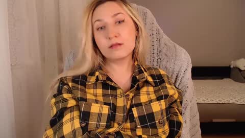 Amelia online show from January 22, 7:24 pm