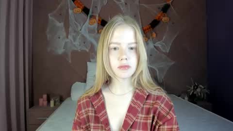 Snapshot of vicki_todd chatting on October 27, 1:01 am vicki todd online show from October 27, 1:01 am