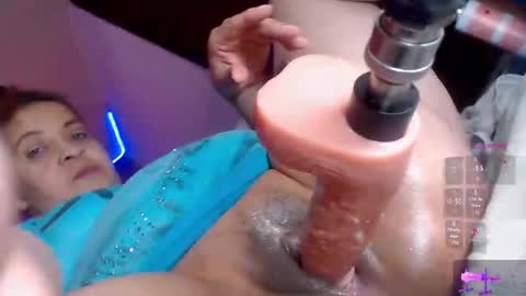 vickytera777 online show from September 10, 8:53 pm