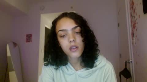 Goddess Victory  online show from October 9, 5:44 am