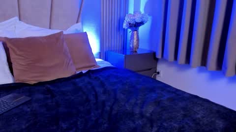 VIC online show from November 9, 12:12 pm