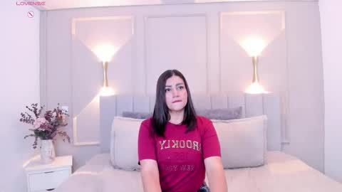 victoria  online show from February 3, 7:07 pm