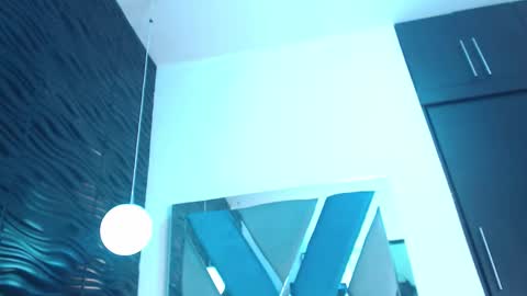 Victoria online show from September 29, 12:32 pm