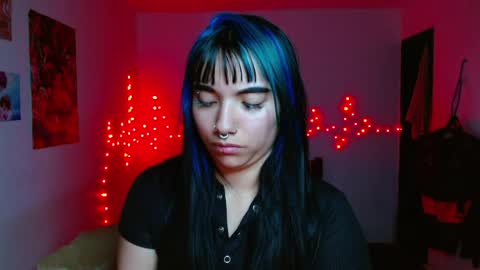 victoria online show from May 5, 5:10 am