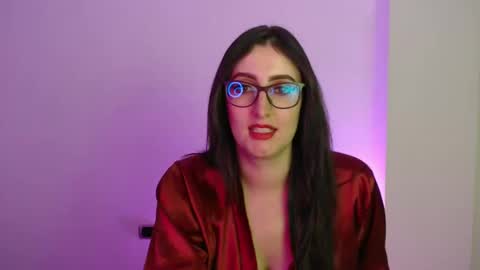 Victoria online show from February 3, 7:42 pm