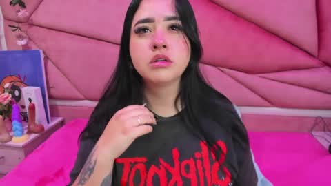 Victoria online show from September 12, 8:05 pm