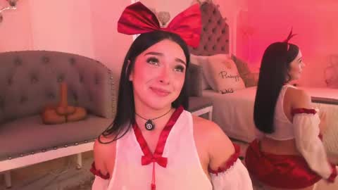 victoria_watsson online show from September 15, 12:35 pm