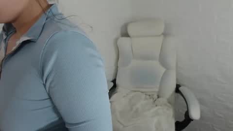 victoriadearmas online show from February 8, 1:44 pm