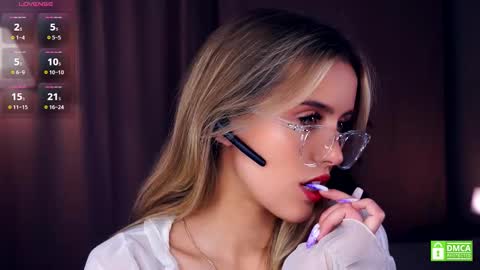 Anasteisha  Day Helen  Night online show from September 12, 8:16 pm