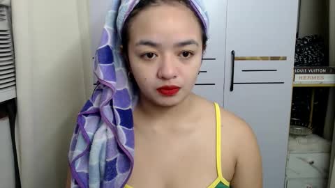 Victoria Harper online show from January 8, 9:46 am