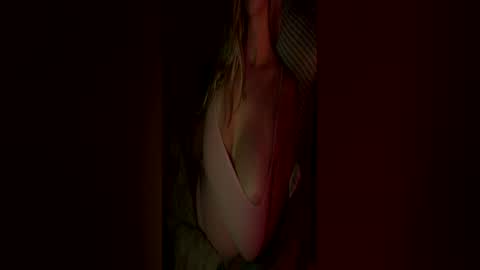 Victoria online show from June 29, 3:02 am
