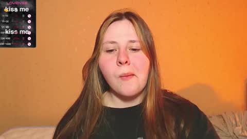 victoriassecrets_ online show from February 19, 12:25 am