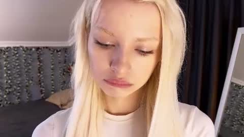 Eva online show from June 28, 12:23 pm