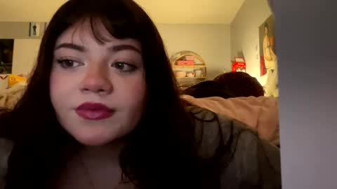 Snapshot of viennavisabelle chatting on October 23, 5:57 am viennavisabelle online show from October 23, 5:57 am