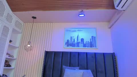 Viiolett online show from November 16, 10:21 pm