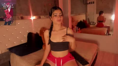 Violet online show from September 22, 1:20 pm