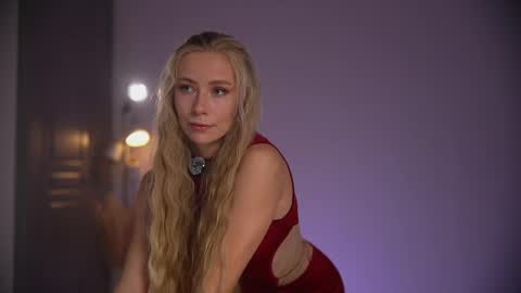 vika54784 online show from April 5, 5:39 am