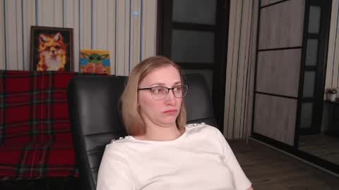 Vika online show from April 19, 4:40 pm