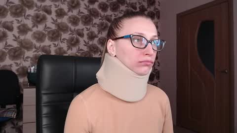 Snapshot of vikaericka chatting on January 19, 7:15 am Vika online show from January 19, 7:15 am