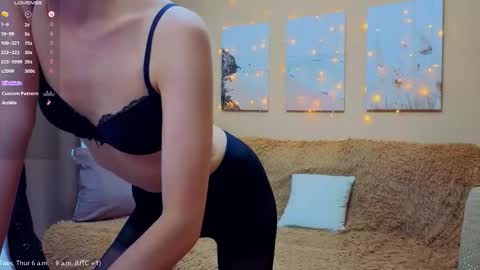 vikiberry online show from March 23, 8:31 am