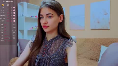 vikiberry online show from September 9, 10:26 am