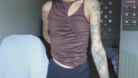 vinkitinkii online show from January 17, 4:53 am