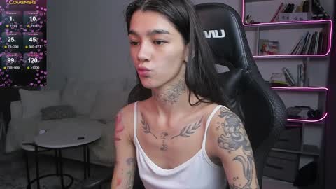 vinkitinkii online show from January 31, 7:07 am