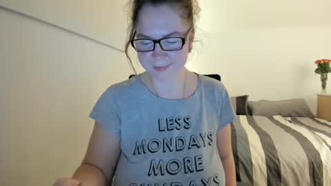 viodetta online show from April 6, 6:42 pm