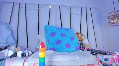 violeet_gray online show from November 22, 11:46 am