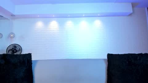 Violett  Everyday From 0530 to 1430 Col Time online show from October 27, 10:44 am