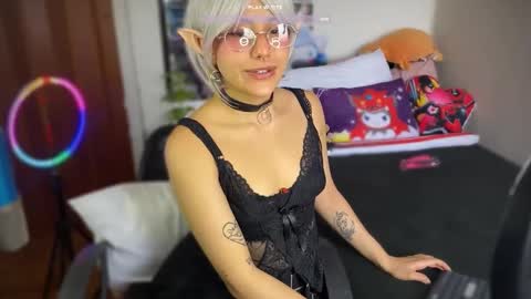 Violete Hentai01 online show from February 21, 9:22 pm