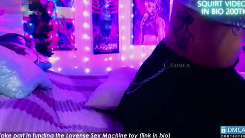 Snapshot of violet_noir_ chatting on September 25, 11:20 am Deya online show from September 25, 11:20 am