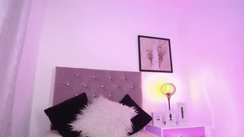 Mary online show from March 5, 6:45 pm