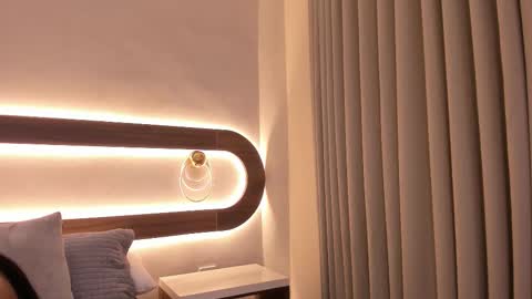 Violeta Sum online show from February 18, 12:26 pm