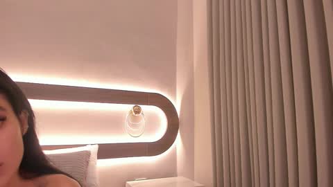 Violeta Sum online show from March 21, 12:32 pm