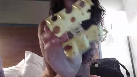 Violet Hooper online show from March 29, 2:43 am