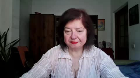 violetpulse online show from April 17, 9:22 am