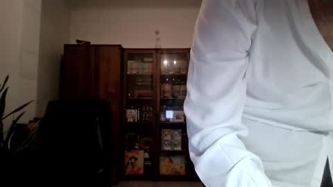 violetpulse online show from December 19, 8:01 pm