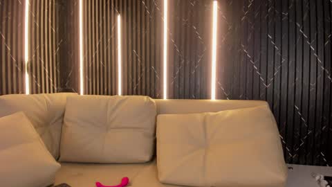 Violet Rose online show from April 6, 4:46 am