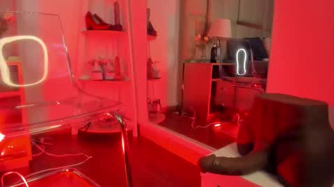 Violett  online show from November 26, 12:06 pm