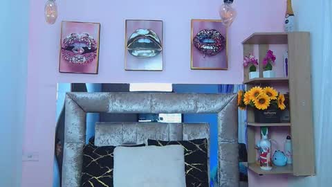 Violeta froz online show from November 22, 7:49 pm