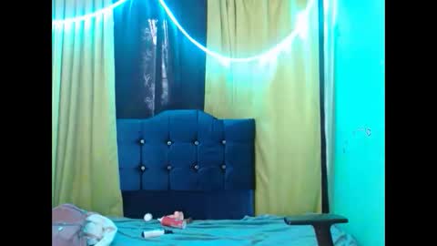 violetta_dreams online show from March 10, 7:07 pm