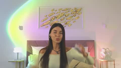 violetta_finch online show from October 17, 10:18 am