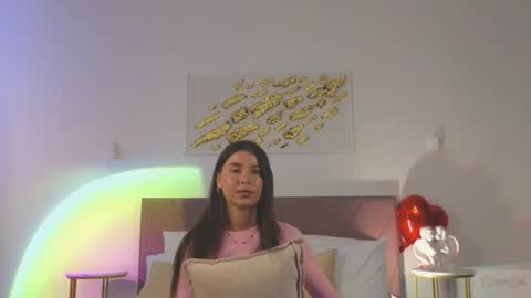 violetta_finch online show from March 24, 11:48 am